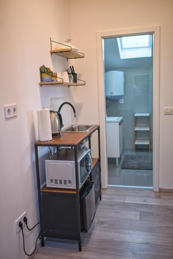 And Apartment *